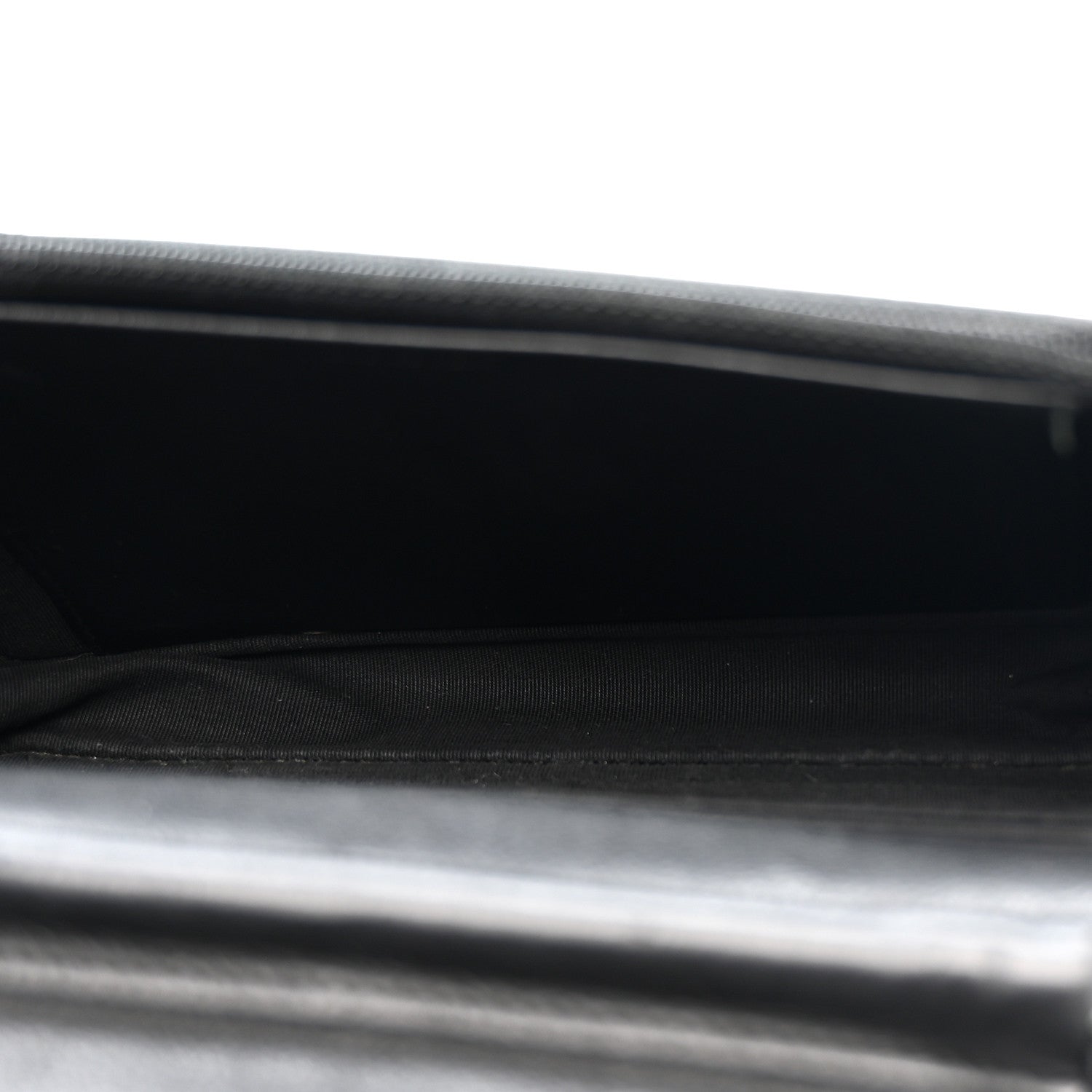 Crumpled Calfskin Quilted Wallet On Chain WOC So Black