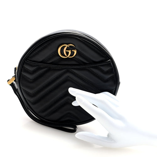 Calfskin Matelasse GG Marmont Round Wrist Wallet Black