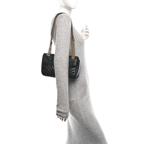 Calfskin Matelasse Small GG Marmont Shoulder Bag Black