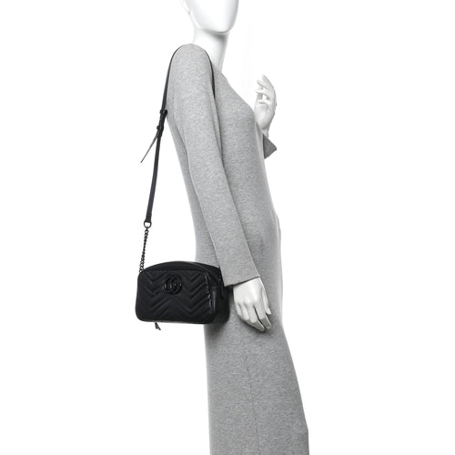 Calfskin Matelasse Monochrome Small GG Marmont Chain Shoulder Bag Black