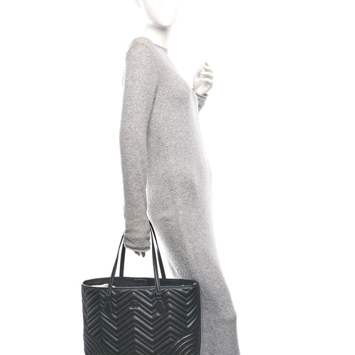 Calfskin Matelasse Monochrome Large GG Marmont Tote Bag Black
