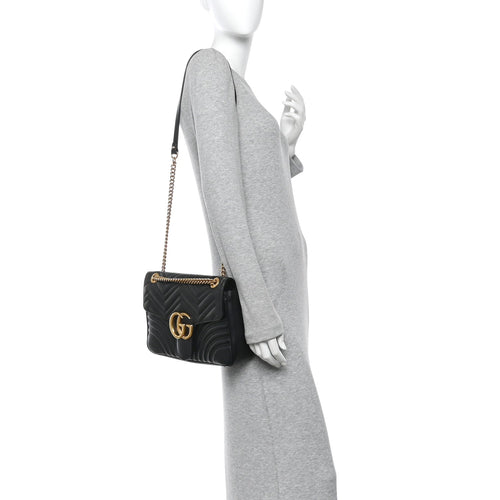 Calfskin Matelasse Medium GG Marmont Shoulder Bag Black