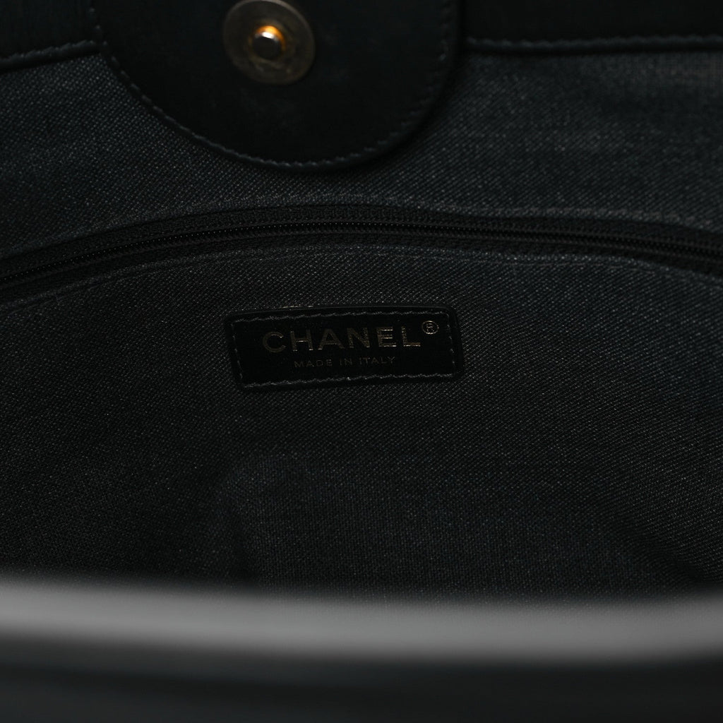 Calfskin Medium Deauville Tote Black