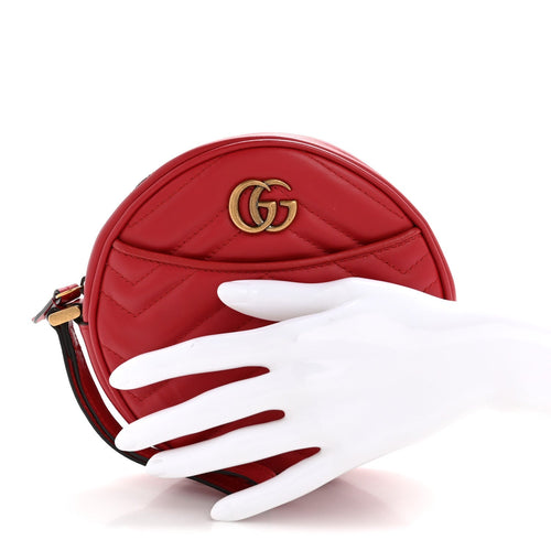 Calfskin Matelasse GG Marmont Round Wrist Wallet Hibiscus Red