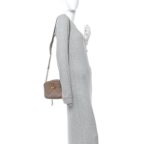 Calfskin Matelasse Small GG Marmont Chain Shoulder Bag Porcelain Rose