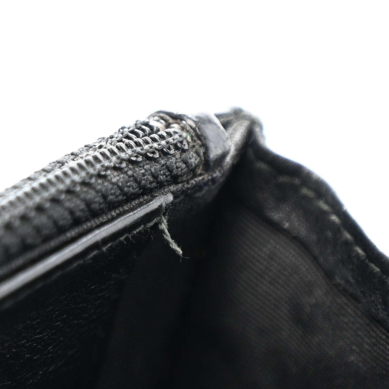 Crumpled Calfskin Quilted Wallet On Chain WOC So Black